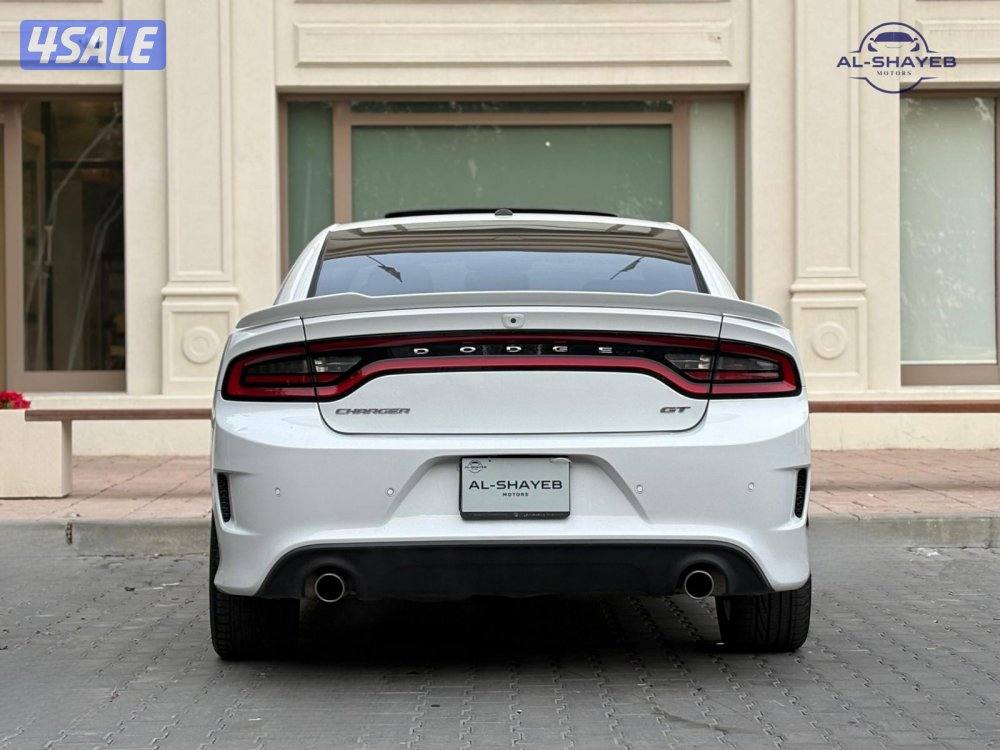 تشارجر Gt 2022 عداد 40 ألف بحالة جيدة5