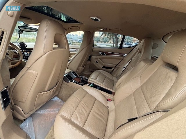 للبيع بورش بانميرا20125