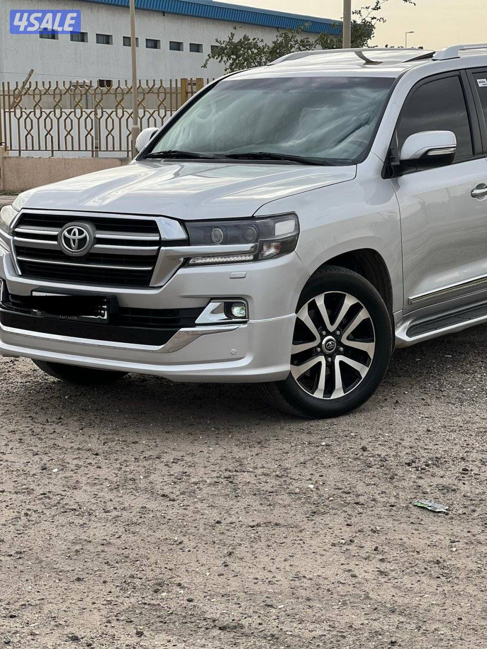 لاند كروزر 2016 وارد وكالة الساير GXR2