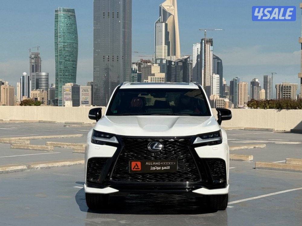 لكزسLX600 F SPORT موديل2024 عداد16الف وارد الساير تحت الكفاله +الصيانه2
