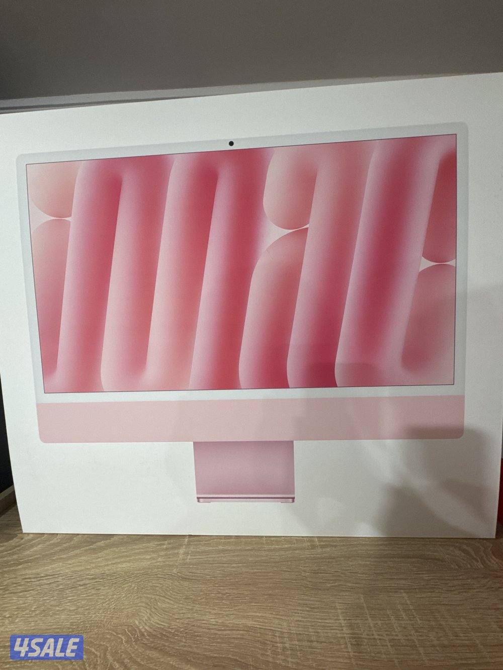 كمبيوتر ماك مستعمل بحالة ممتازة0