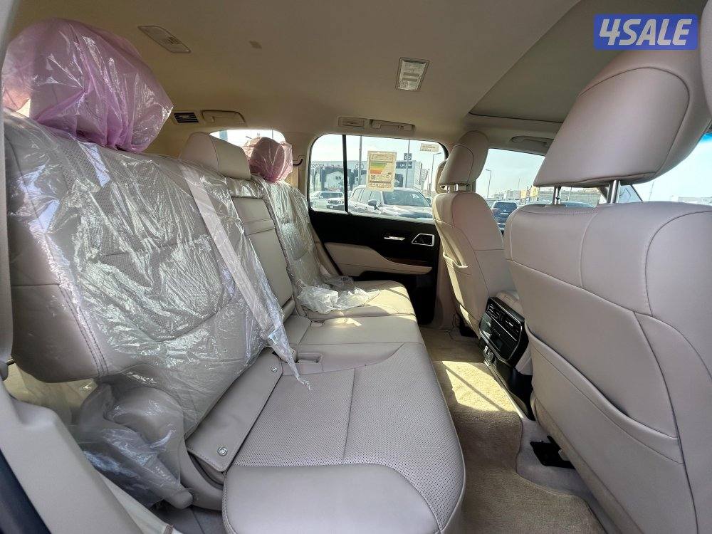 تويوتا لاند كروزر GX.R AEROs
 twin turbo.V6
موديل 2024
ماشى 54.000 k.m4