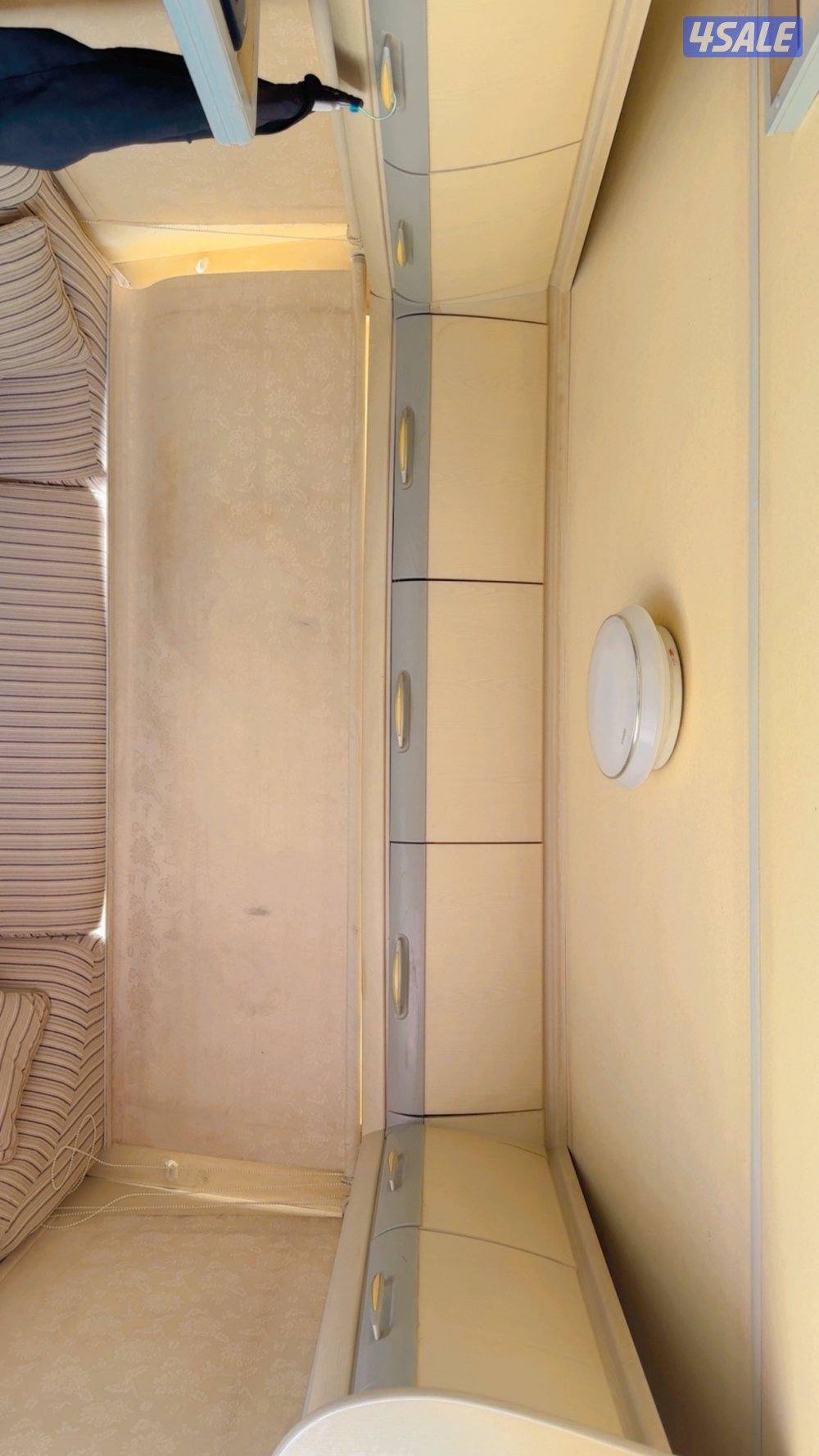 للبيع كرفان هوبي غرفه ماستر وصاله تواير يدد تلفزون تانكي ماء1