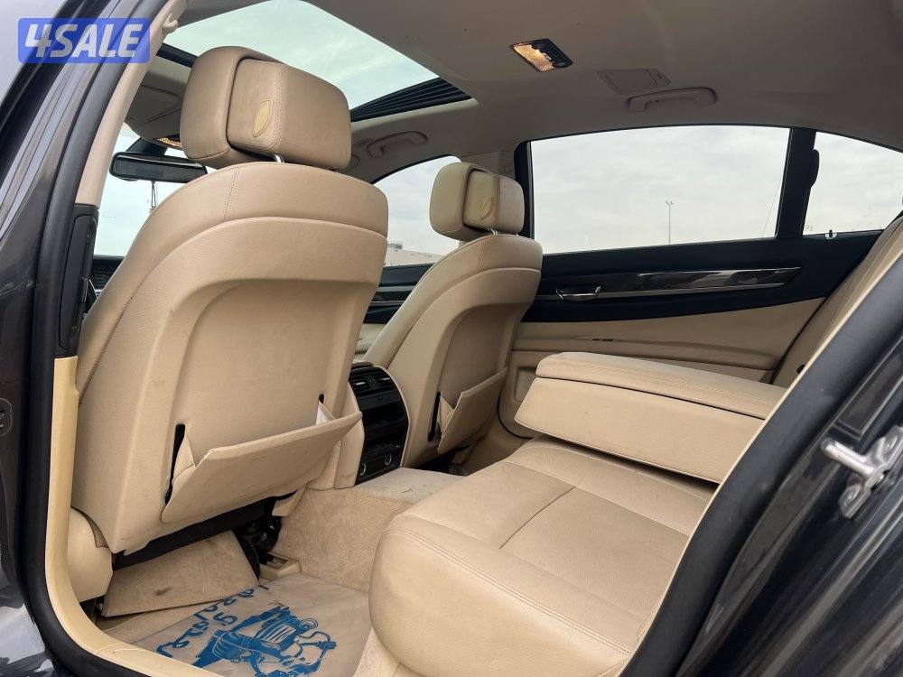 للبيع بي ام i730موديل20112