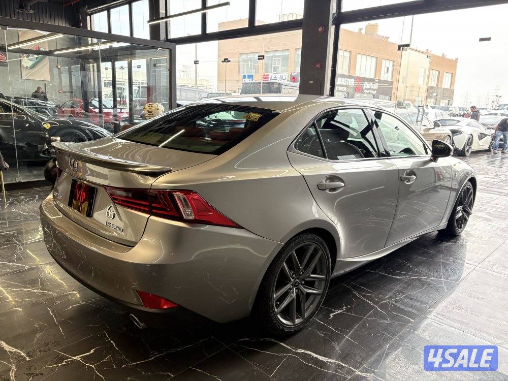 للبيع لكزس is350 F7
