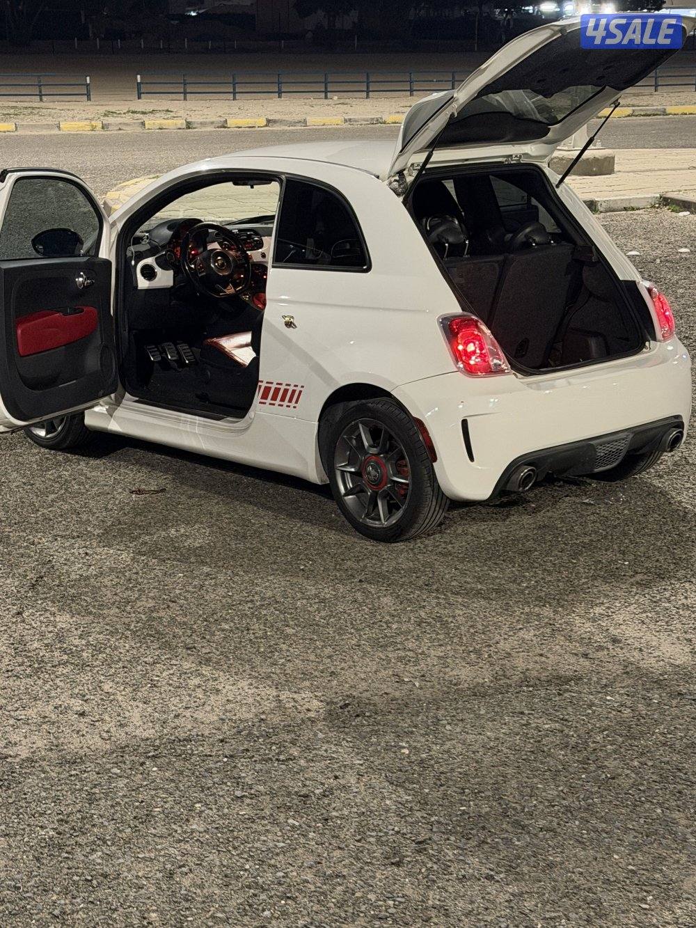 للبيع فيات ابارث قير عادي  موديل ٢٠١٢1