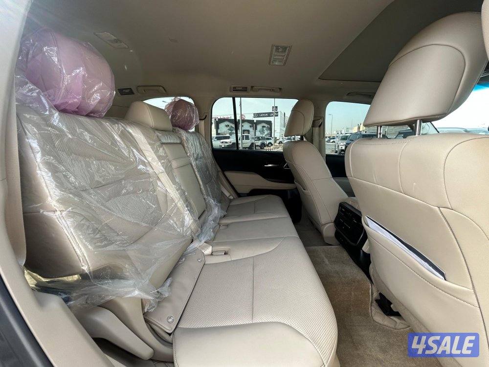 تويوتا لاند كروزر GX.R AEROs
 twin turbo.V6
موديل 2023
ماشى 57.000 k.m5