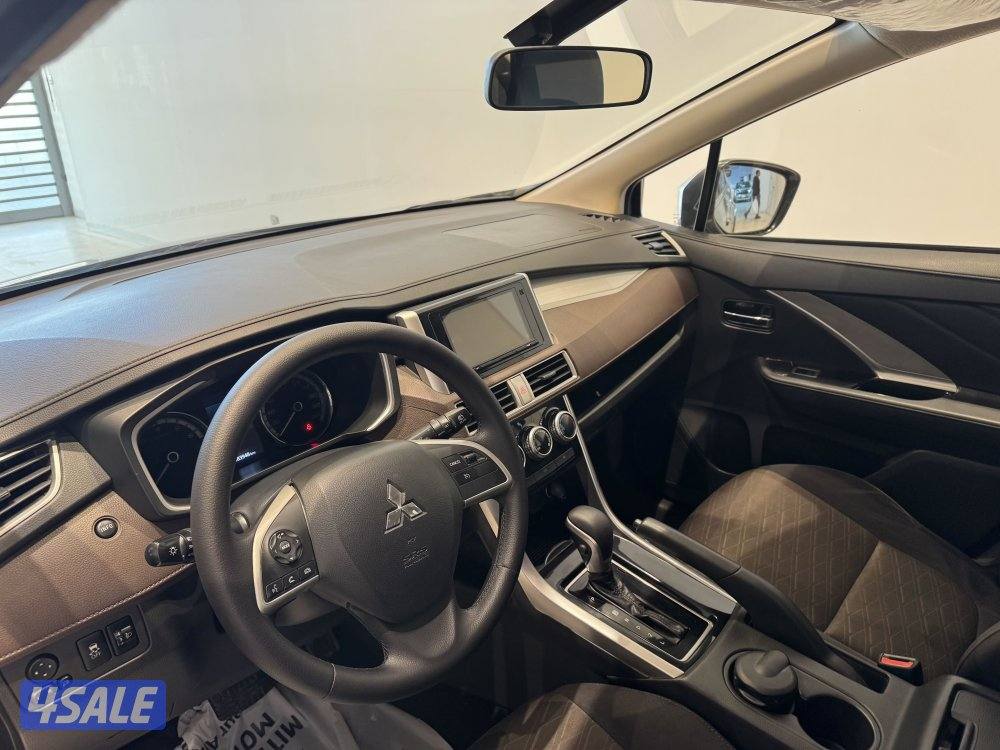 Mitsubishi xpander6