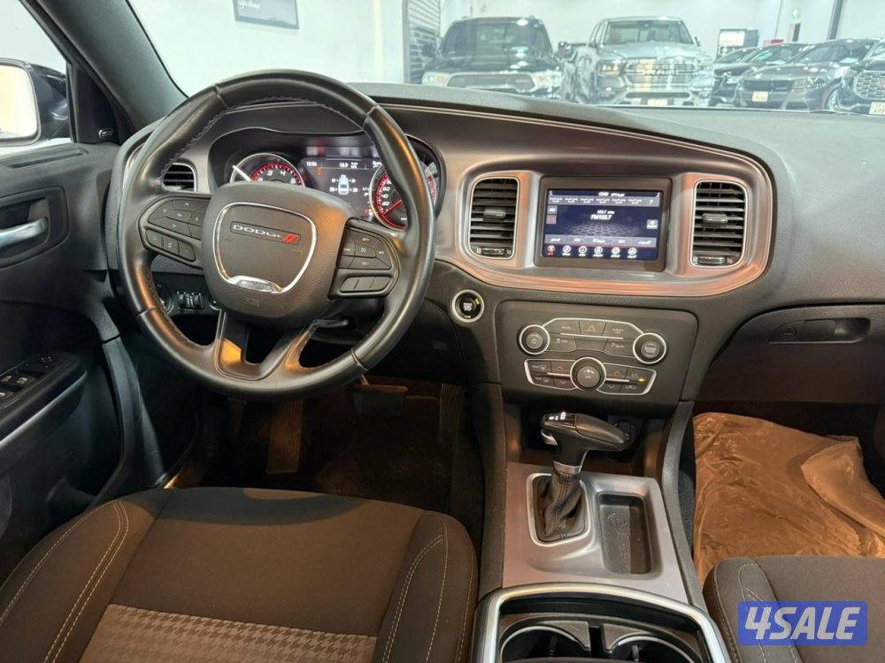 21/91318 Dodge Charger SXT 20238