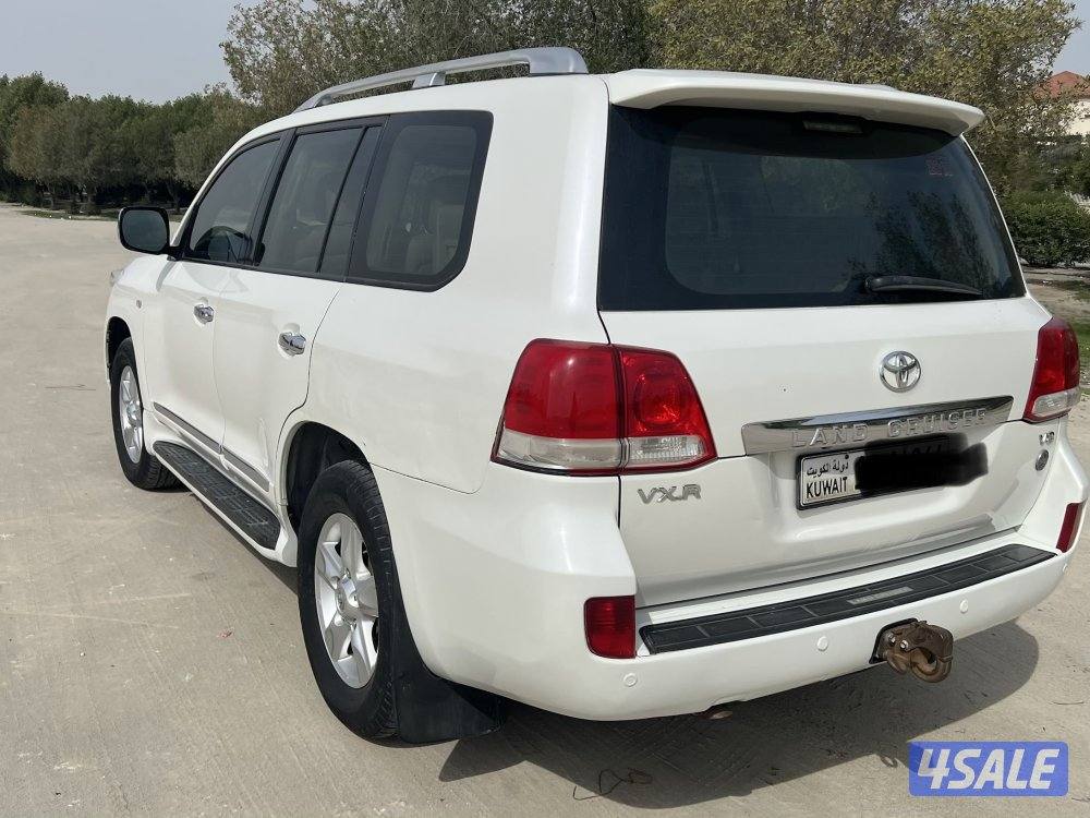 لاند كروزر VXR 20106