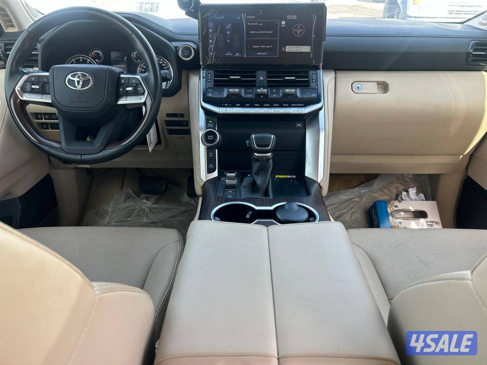 تويوتا لاند كروزر GX.R AEROs
 twin turbo.V6
موديل 2023
ماشى 60.000 k.m6