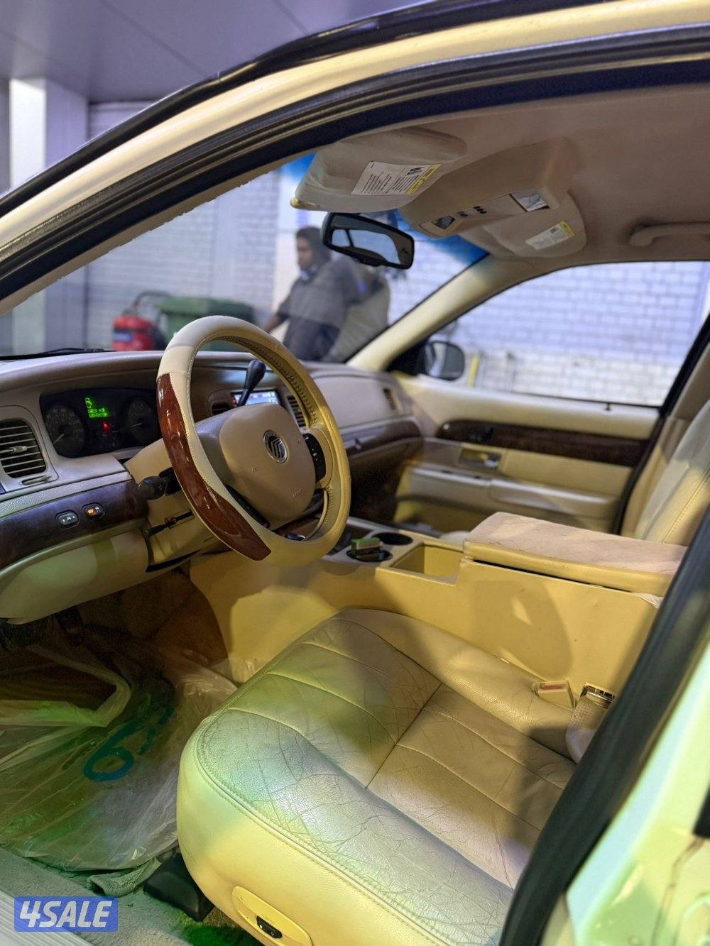 للبيع فورد ماركيز 20074