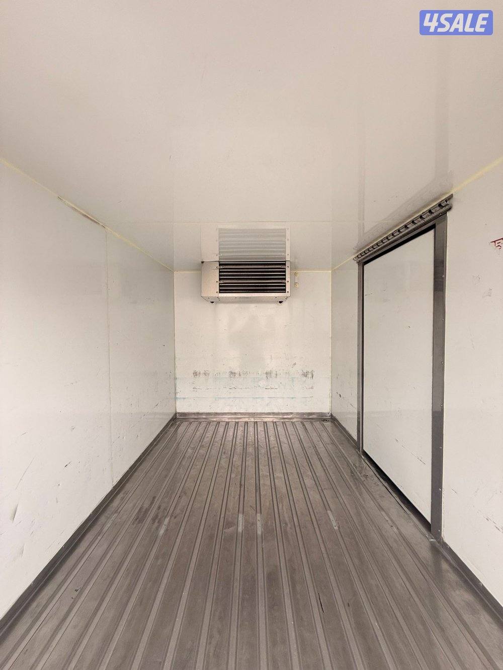 للبيع عدي 2 سيارة سي ام سي ثلاجة3