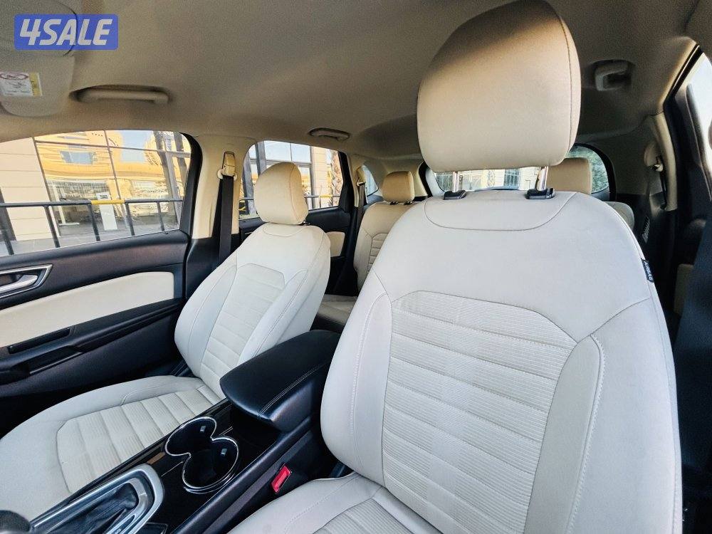 Ford Edge model 20164