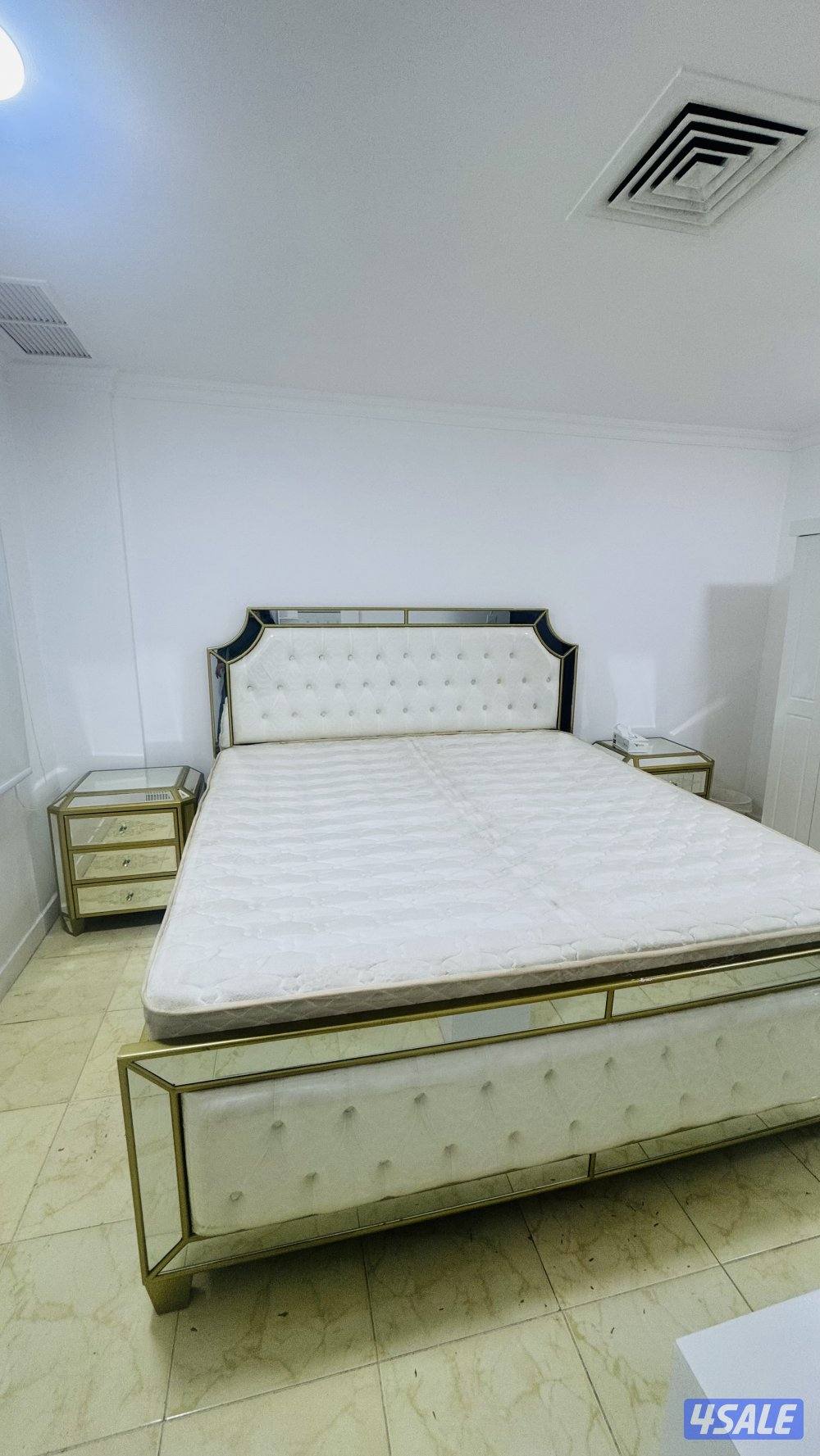 شقه خلو للايجار بحولي غرفة وصالة وحمام ومطبخ4