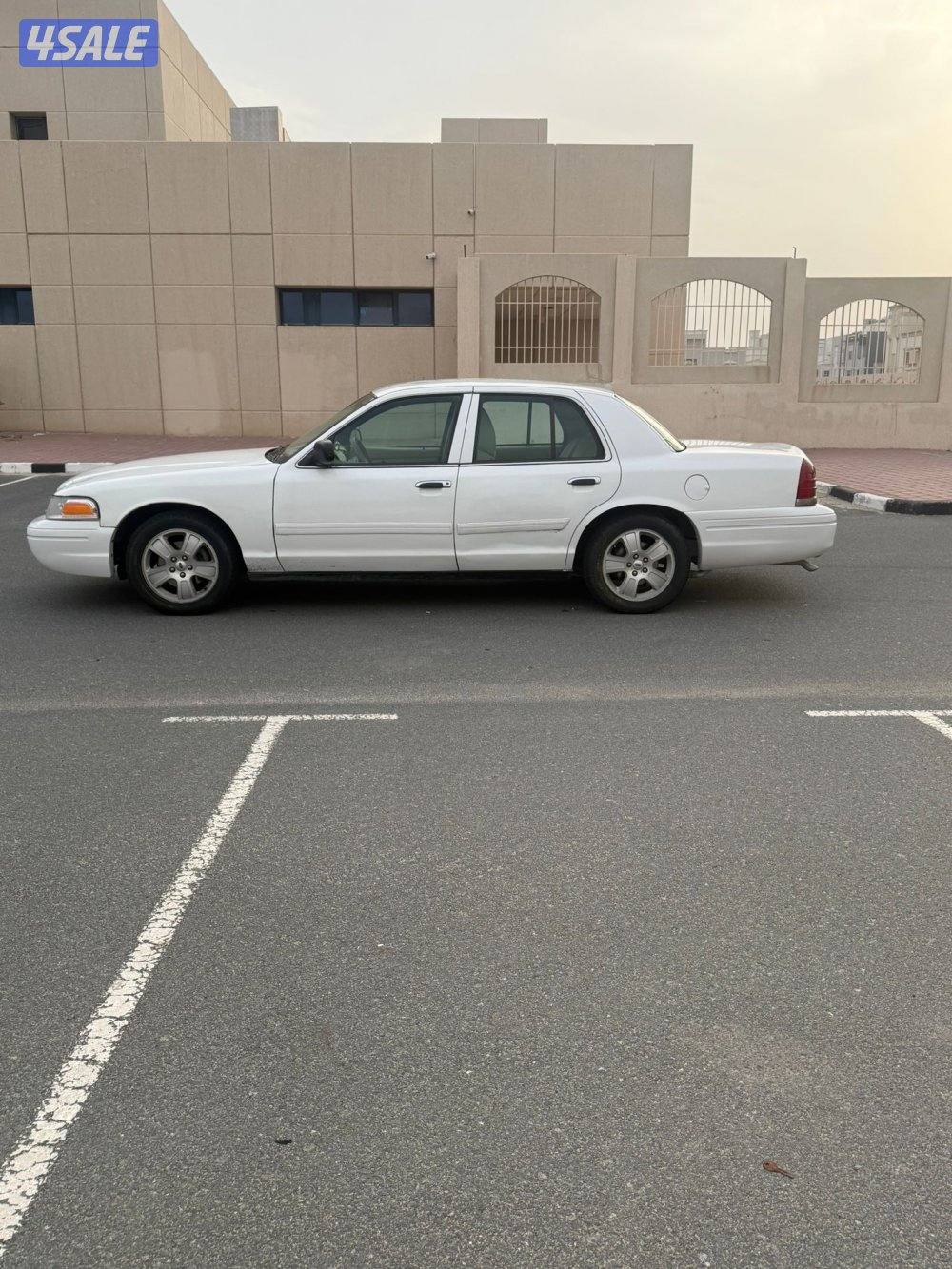 فورد فكتوريا0