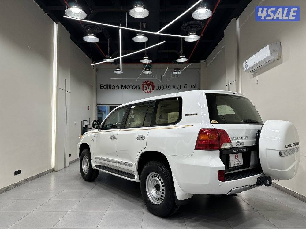 لاندكروزر VXR2