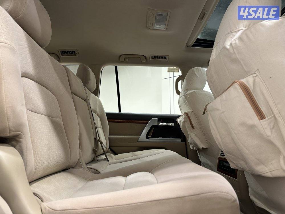 لاندكروزر VXR5