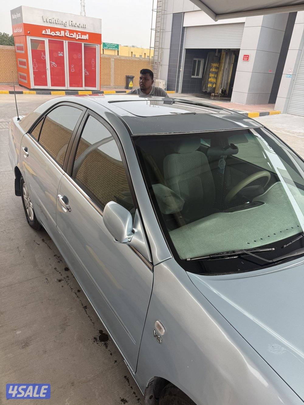 للبيع كامري موديل 2006 سته سلندر3