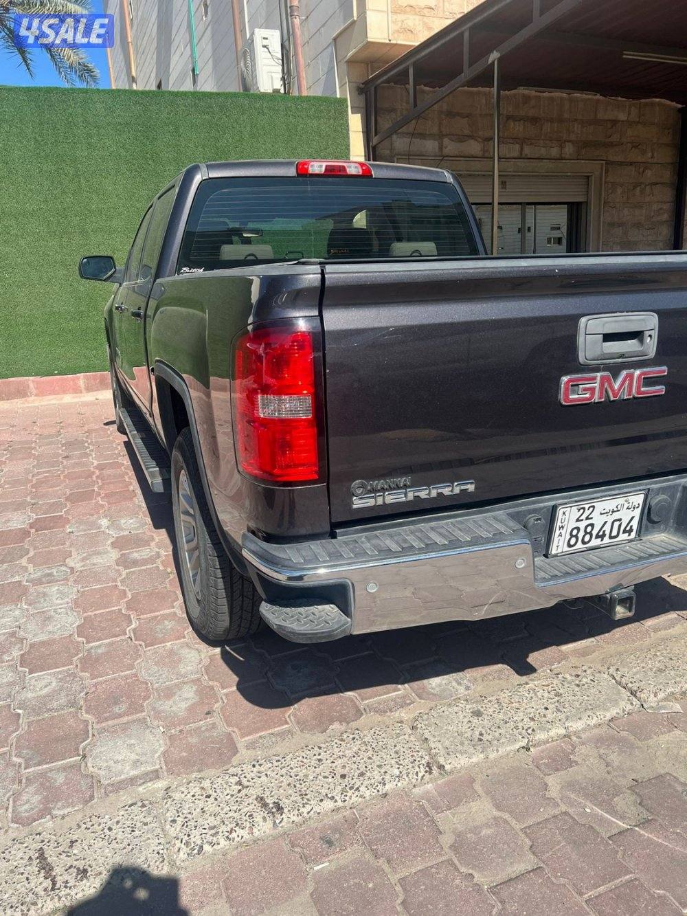 للبيع وانيت 2014 بحالة الوكالة دبل جير3