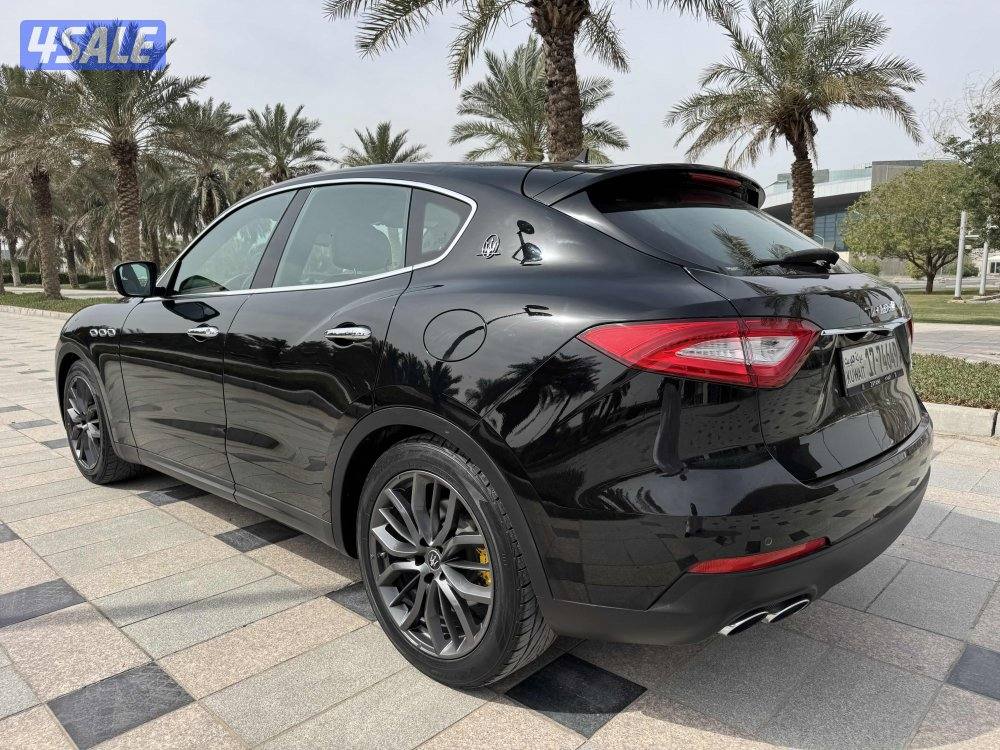 للبيع : جيب مازيراتي : ليفانتي : موديل 20200