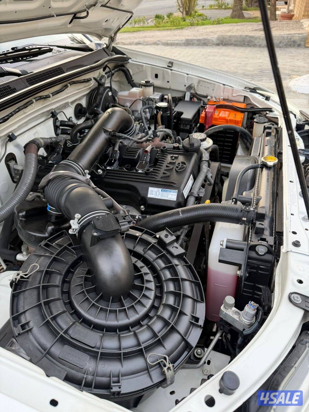 هايلكس 2014 الساير دبل جير تماتيك بحاله نادره عداد 68 الف6