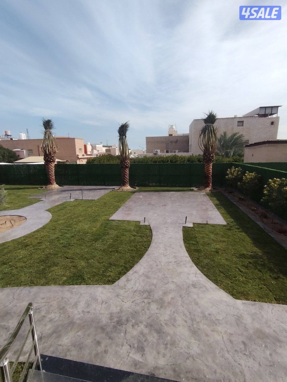 بيع وتركيب الثيل الصناعي والطبيعي وشبكات الري والسياج التركي1