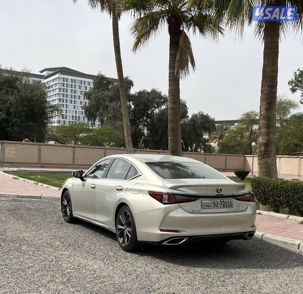 لكزس ES350 Fsport2