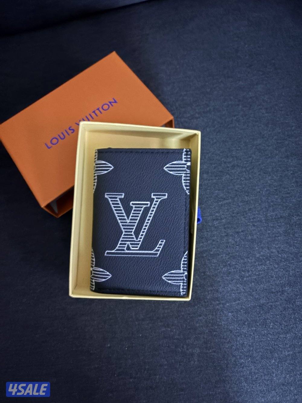 LV wallet12