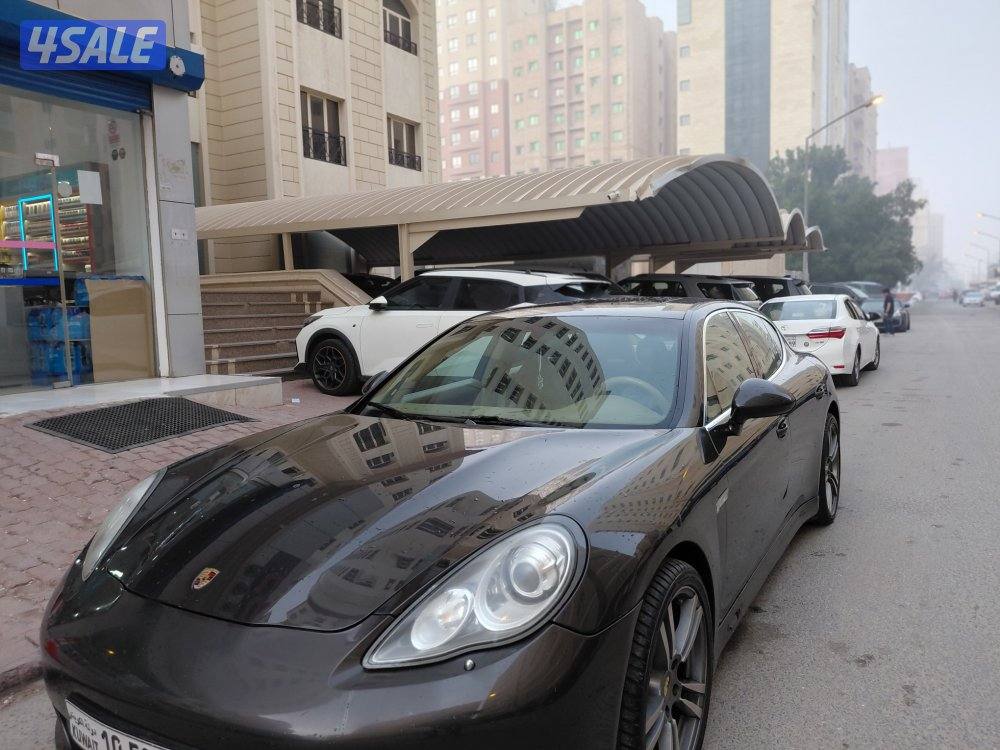 للبيع بورش باناميرا (٢٠١٠) مميزة0