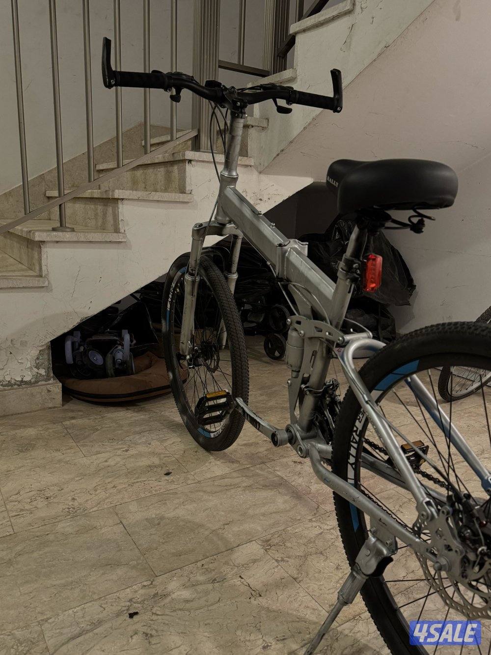 قاري 🔥🔥🔥🔥 نظيف مافيه شي تواصل عالخاص وليس الرقم3