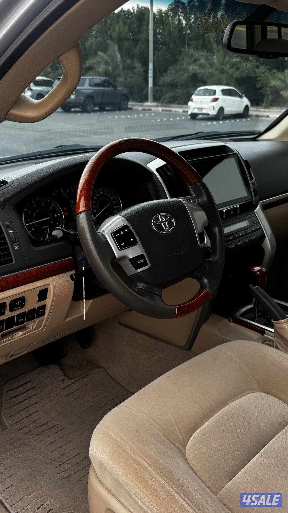 للبيع لاند كروزر gxr4