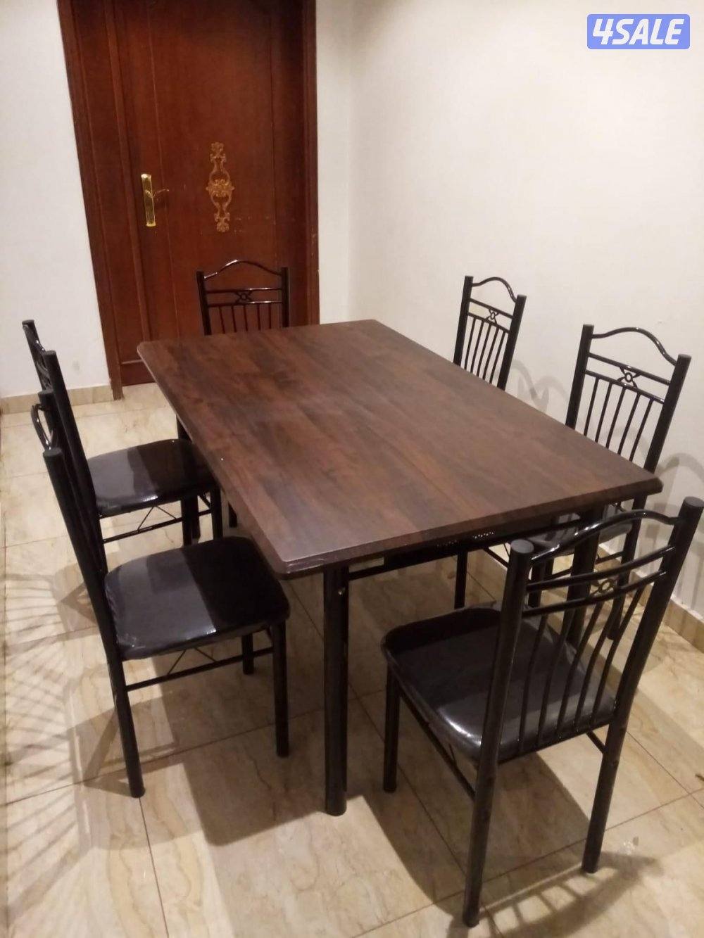 طاولات طعام خشب متوفر حق ست كراسي متوفر حق اربع كراسي جديد فقط10