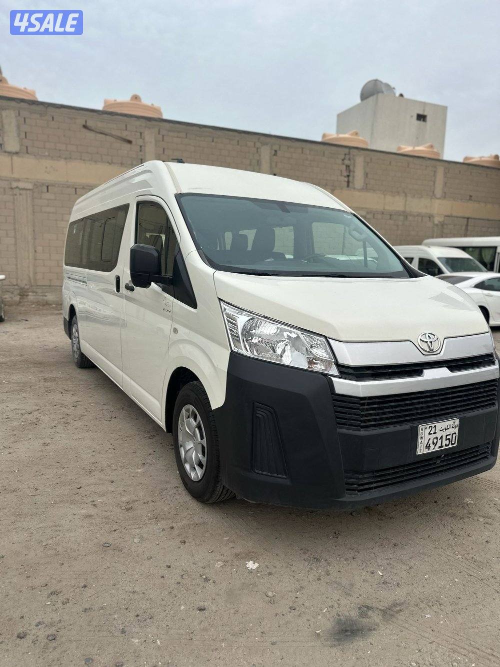 تويوتا هايس 2022 قير عادي1