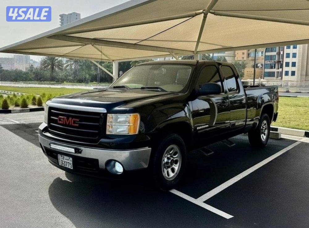 ًGMC Sierra SLE - الموديل:2013 - العداد:2742