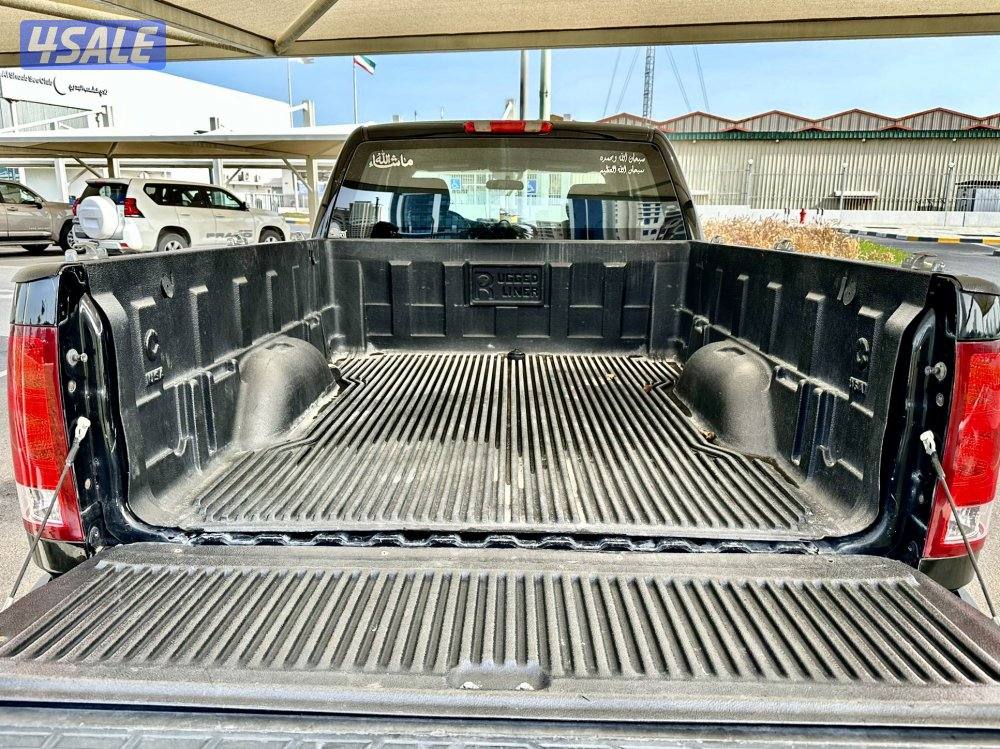 ًGMC Sierra SLE - الموديل:2013 - العداد:27412