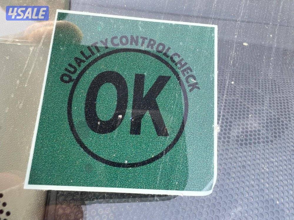 للبيع كامري GL موديل 2017 ( عداد 160 فـقـط ) صـبـغ الـوكـالـه15