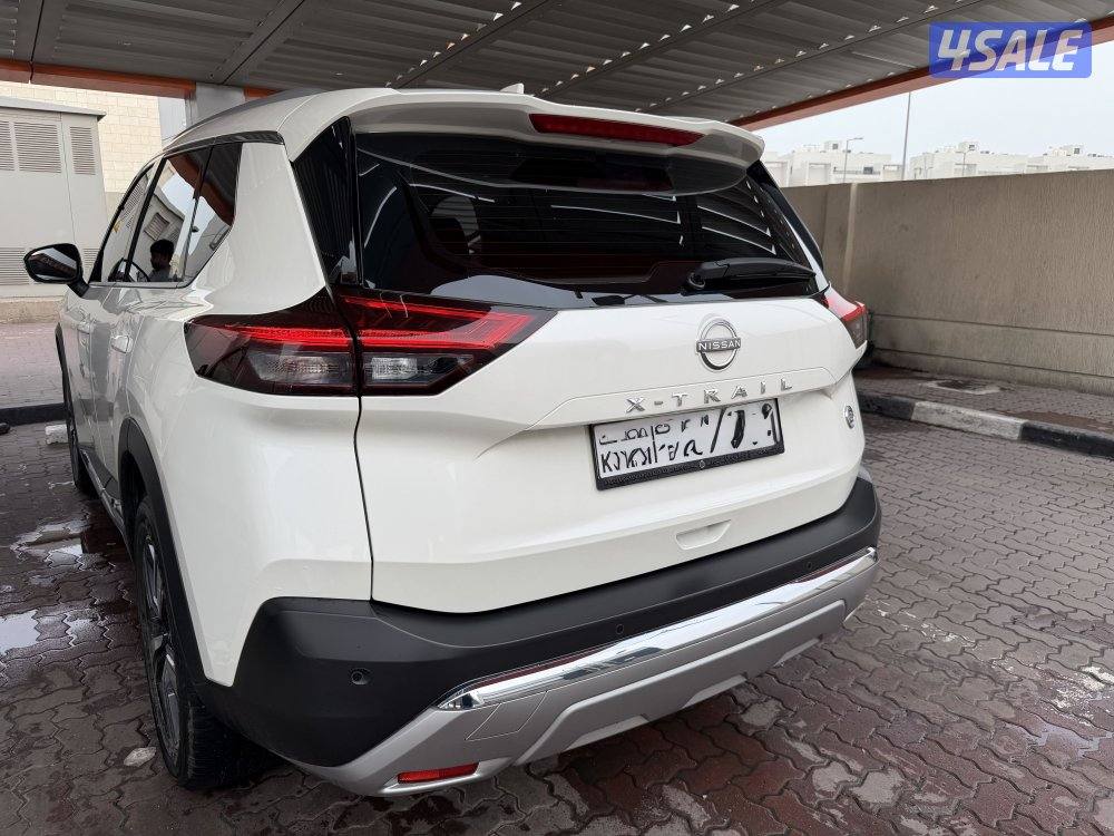 للبيع نيسان X-Trail1