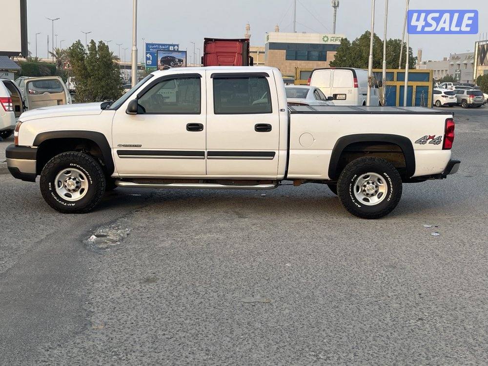 سلفرادو HD 20061