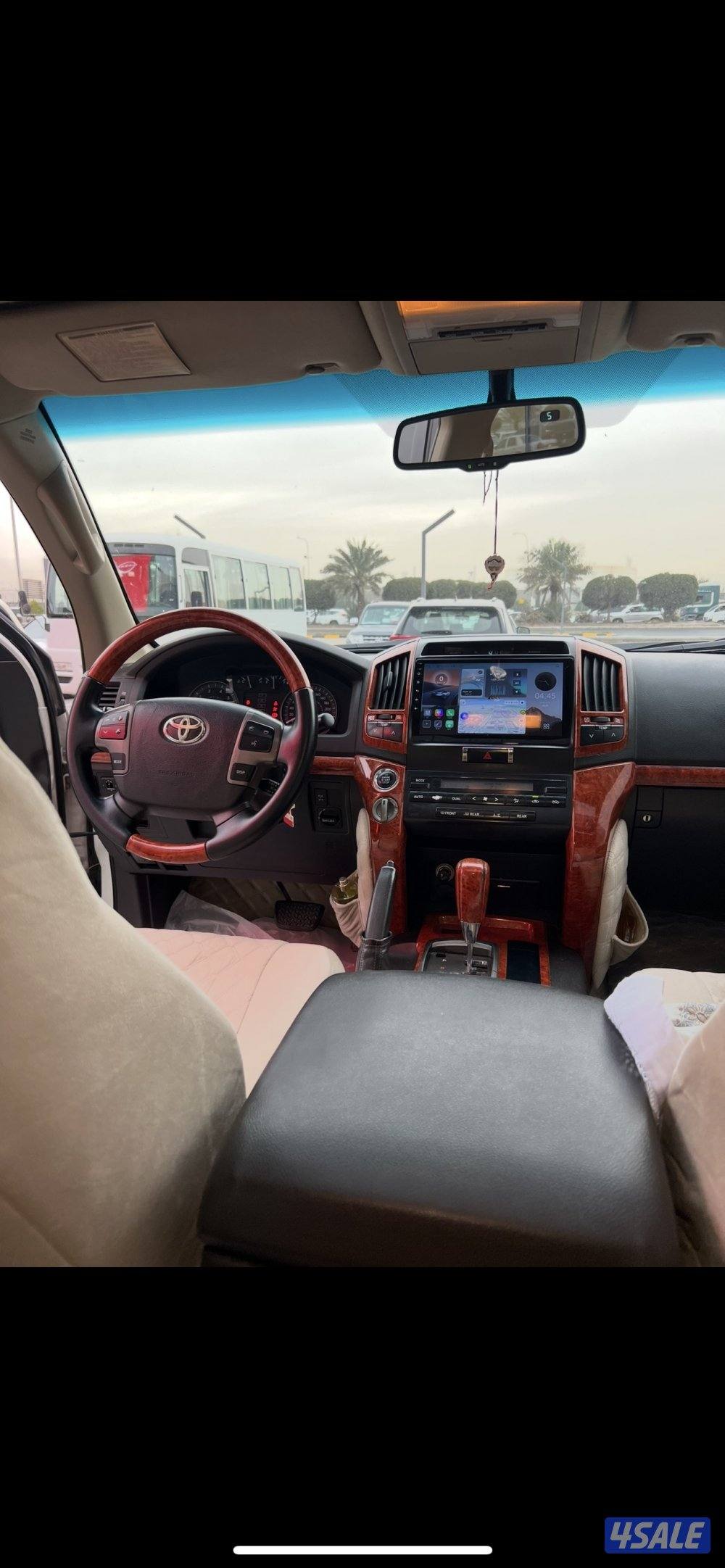 2009 v8 الساير5