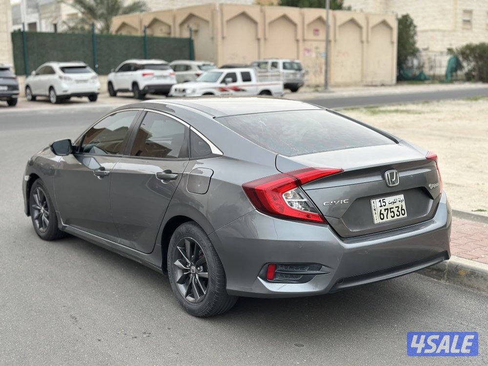 للبيع هوندا سيفيك0