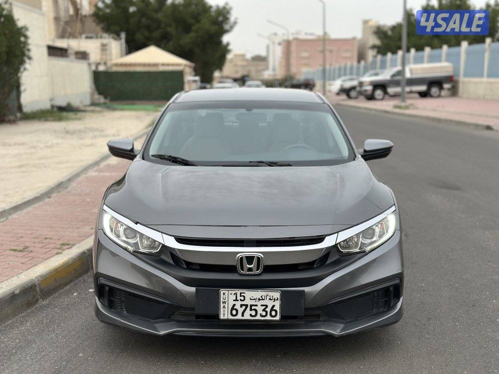 للبيع هوندا سيفيك4