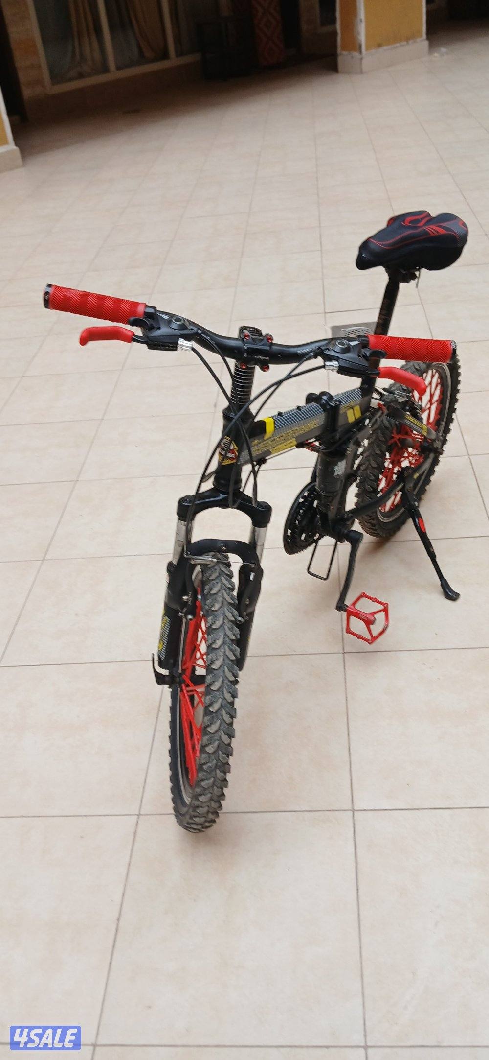 rock hammer bike good condition and clean1