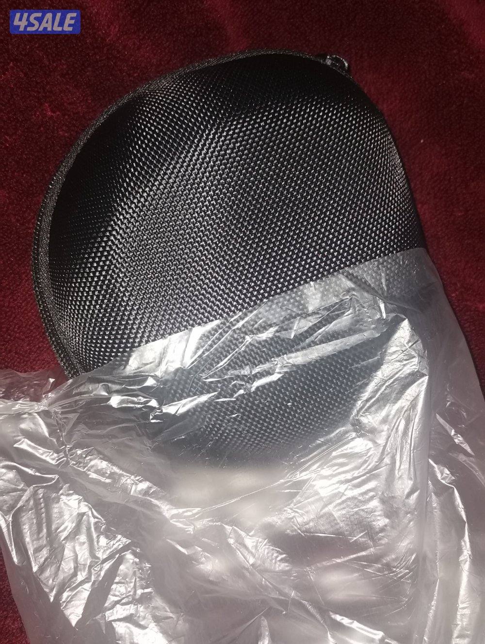 للبيع سماعة بلوتوث2