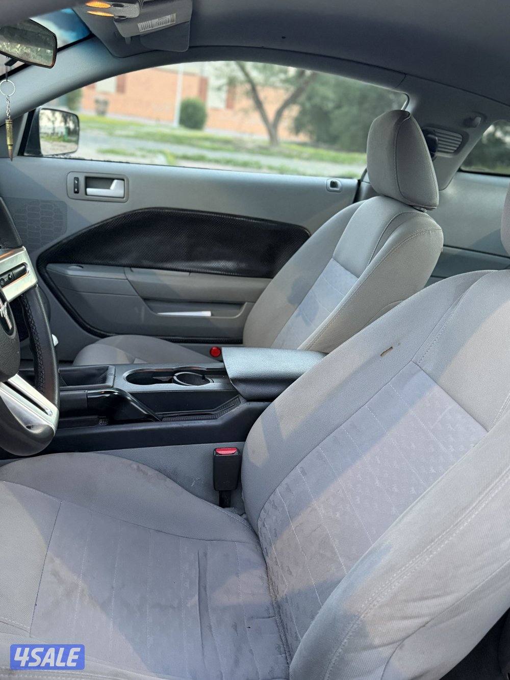 للبيع موستنق 2007 قير عادي2