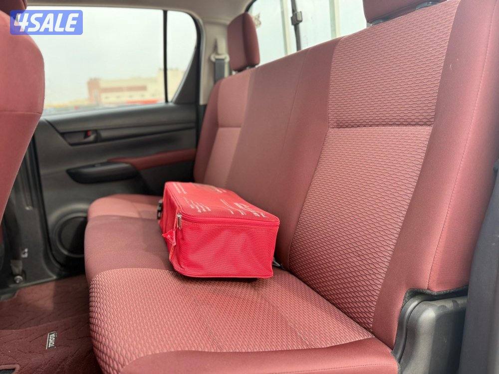 هايلكس تويوتا 2023 بحالة الوكاله اوتوماتيك7