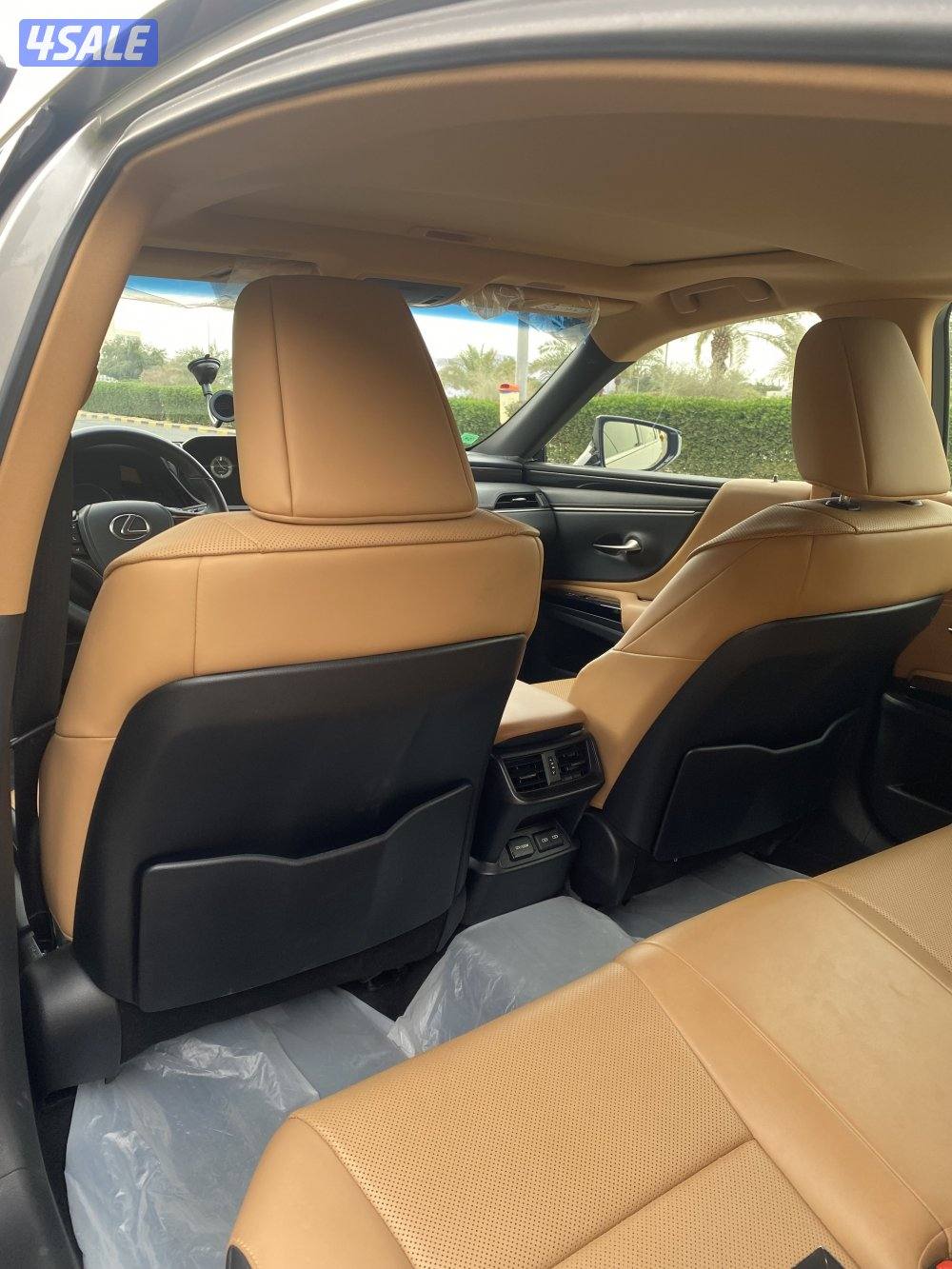 للبيع ES250 موديل 2023 الساير كامل المواصفات ماشي 22 الف كم1