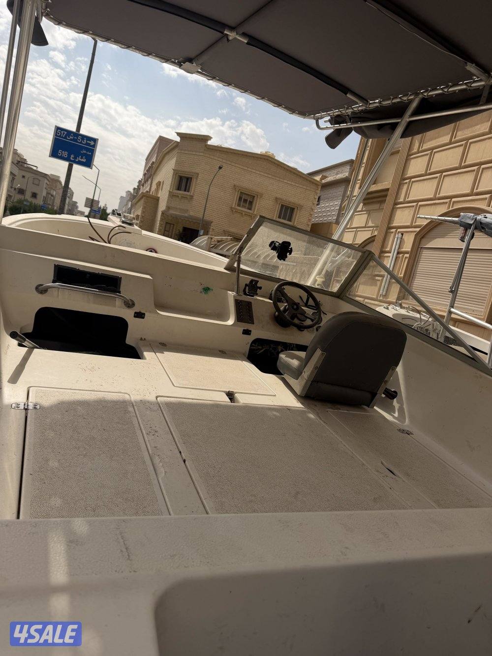 طراد عماني 20 قدم موديل 2009 المالك الثاني6