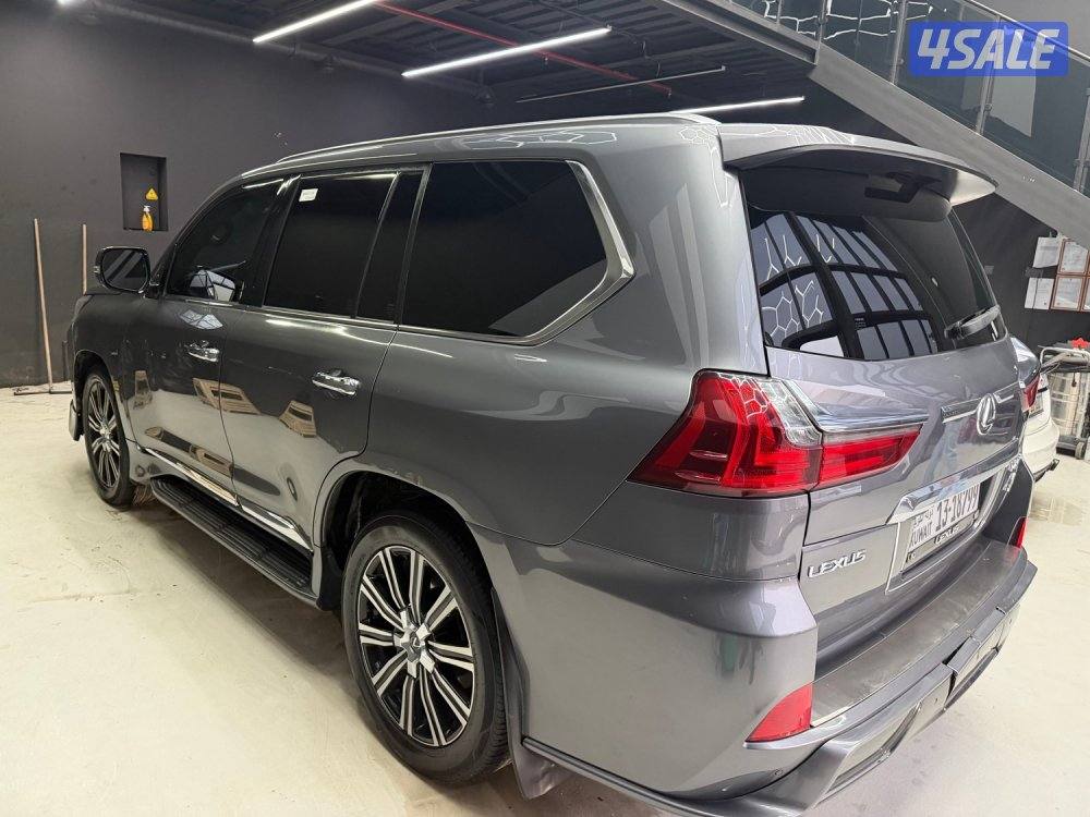 لكزس LX570 موديل 20162