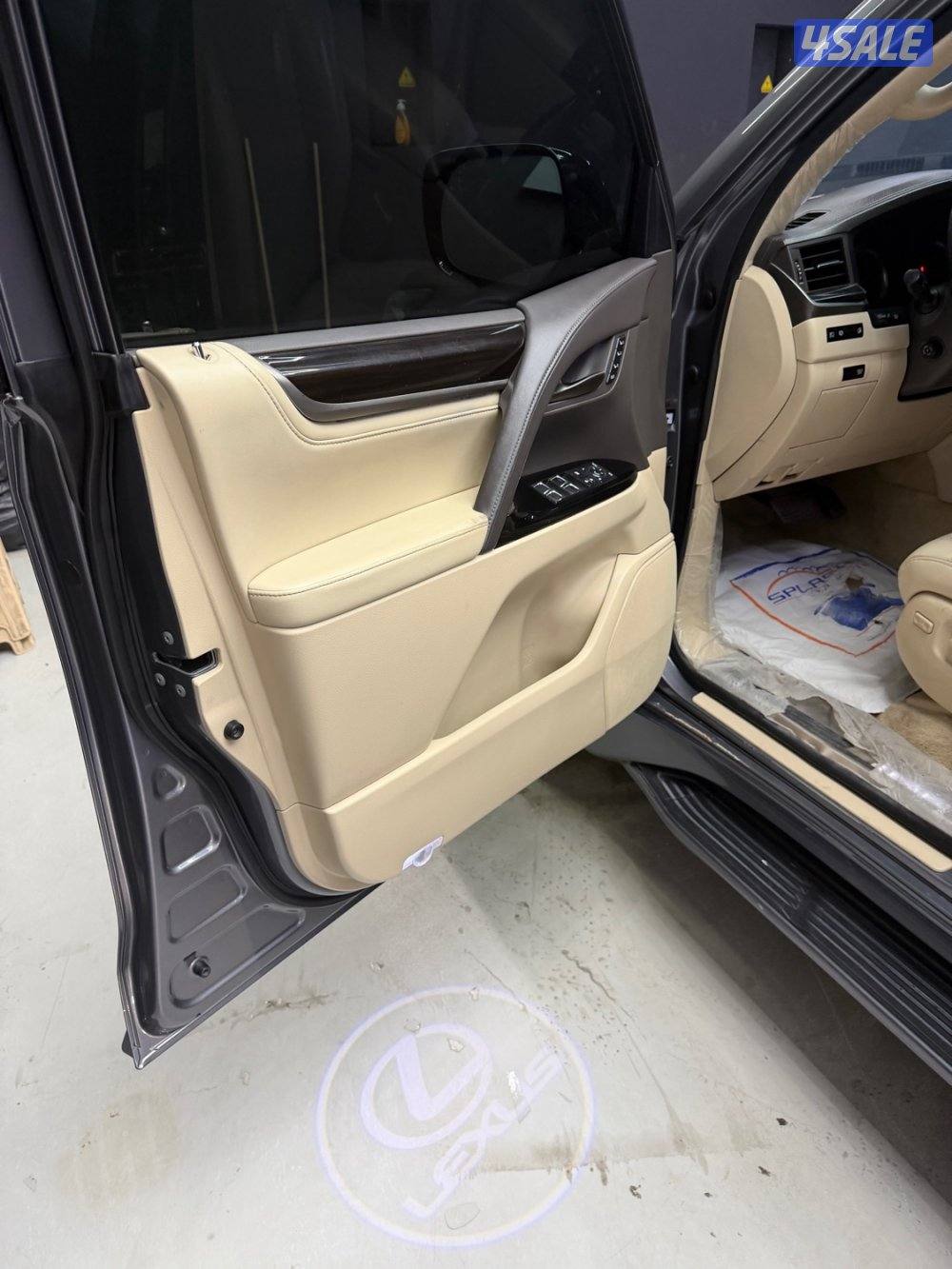 لكزس LX570 موديل 20166